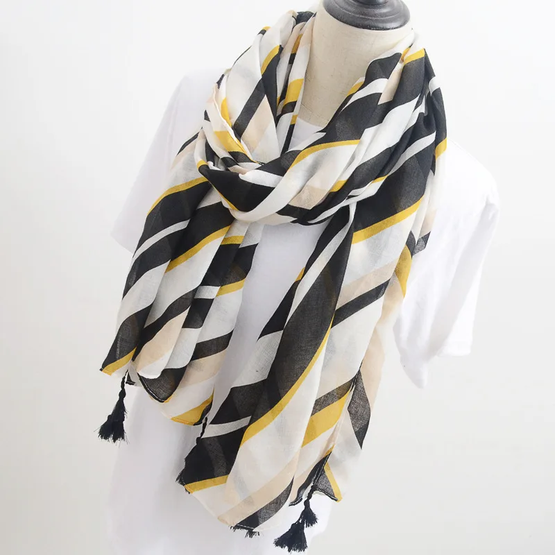 10881889776_1616066044