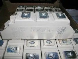 

SKMD105F08 1/PCS New module IGBT