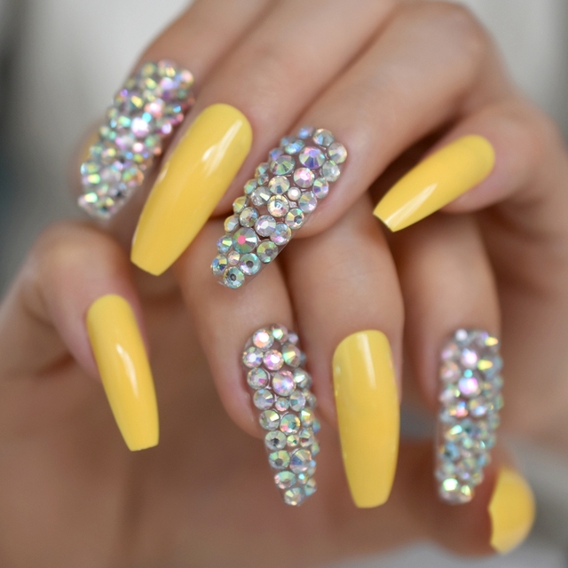 Silver Strass Fake Nails Studs Extra Long Horse Shoe Metal Coffin Faux Ongles with Decorative Stones Frosted Maniture Tips