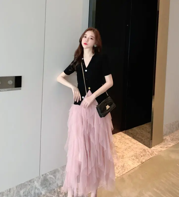 

Photo Shoot Industrial Mesh Dress Half-length Cake Dress High-waisted Mid-length A- line Skirt Puffy + Knitted Jacket
