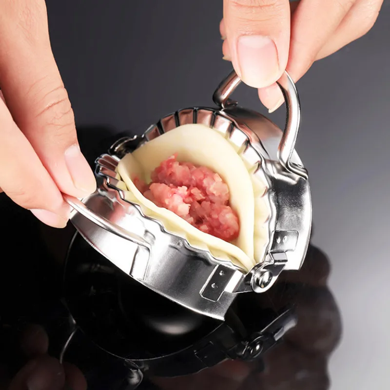Dumpling Maker Mould Ravioli Making Mold Baking Tools Stainless Steel Round Flower Shaped