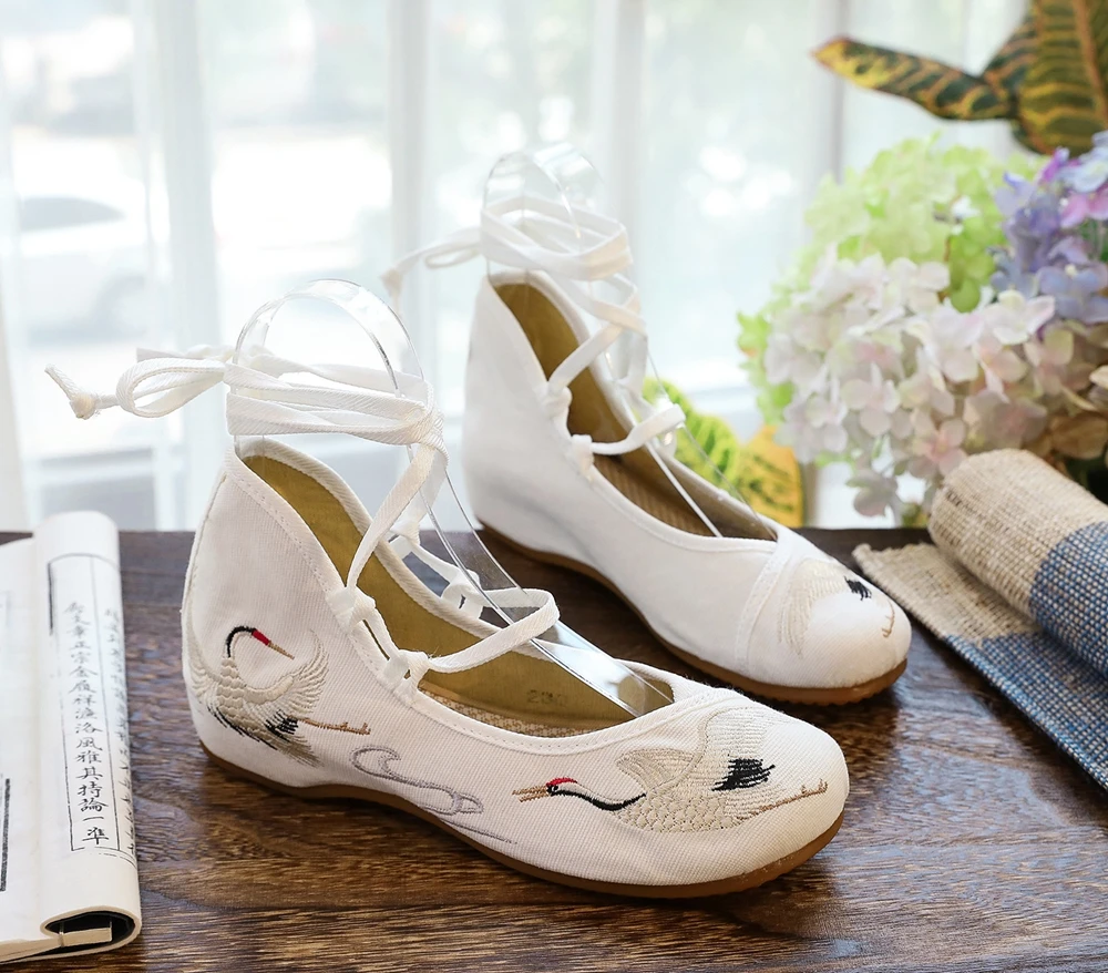 Paperine Crane alla schiava con laccetti e ricami di cicogne - Veowalk 55 Paperine Crane alla schiava con laccetti e ricami di cicogne - Veowalk - immagine 15