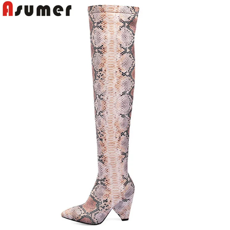ASUMER/ горячая распродажа; высокие сапоги до бедра; женские пикантные сапоги на танкетке с острым носком и змеиным узором на высоком каблуке; женские растягивающиеся сапоги; сезон осень-зима