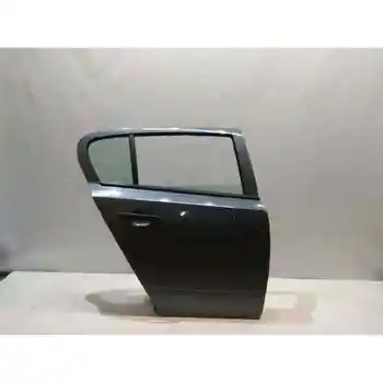 

SILVER GRAY RIGHT REAR DOOR OPEL ASTRA H SEDAN