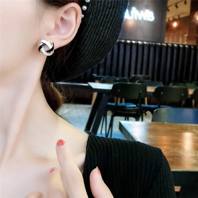 HTB10iUHc6bguuRkHFrdq6z.LFXaH