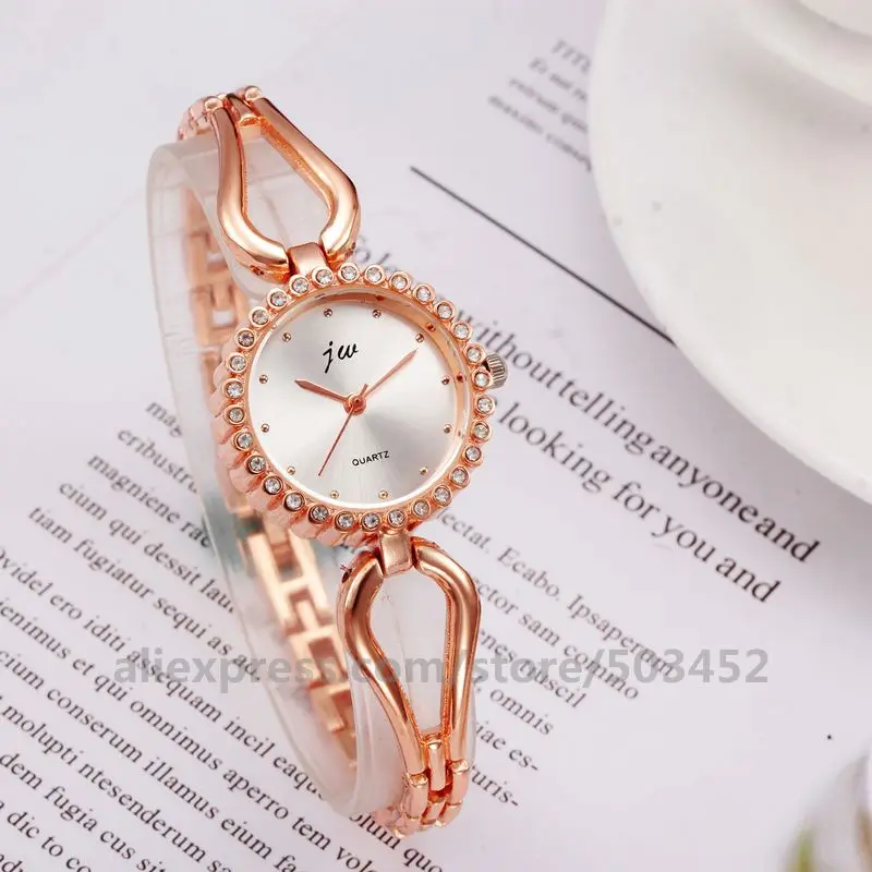 100pcs/lot 6223 Diamond New Arrive Ladies Watches Popular Simple Bracelet Watch Ladies Quartz Wrist Watch Sweet Clock