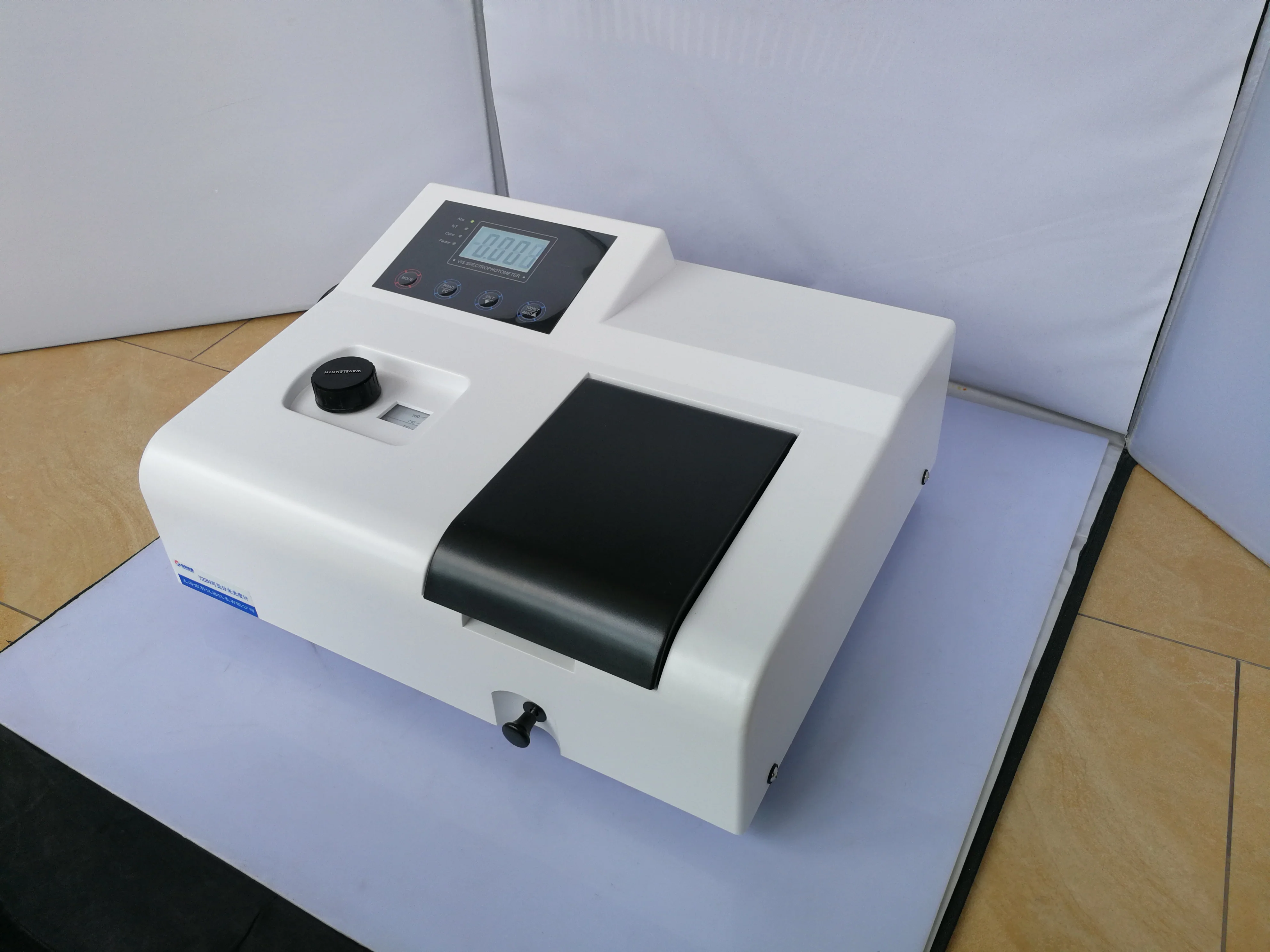 722N, Model UV Visible Spectrometer Laboratory Spectrophotometer 220V Wavelength 320-1020 nm