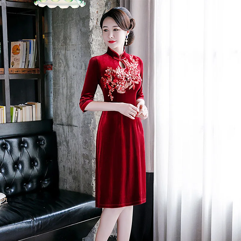 Новинка трапециевидной формы для леди Qipao необычная вышивка Чонсам с цветами плюс размер 3XL-5XL Vestidos традиционный Мандариновый воротник китайское платье