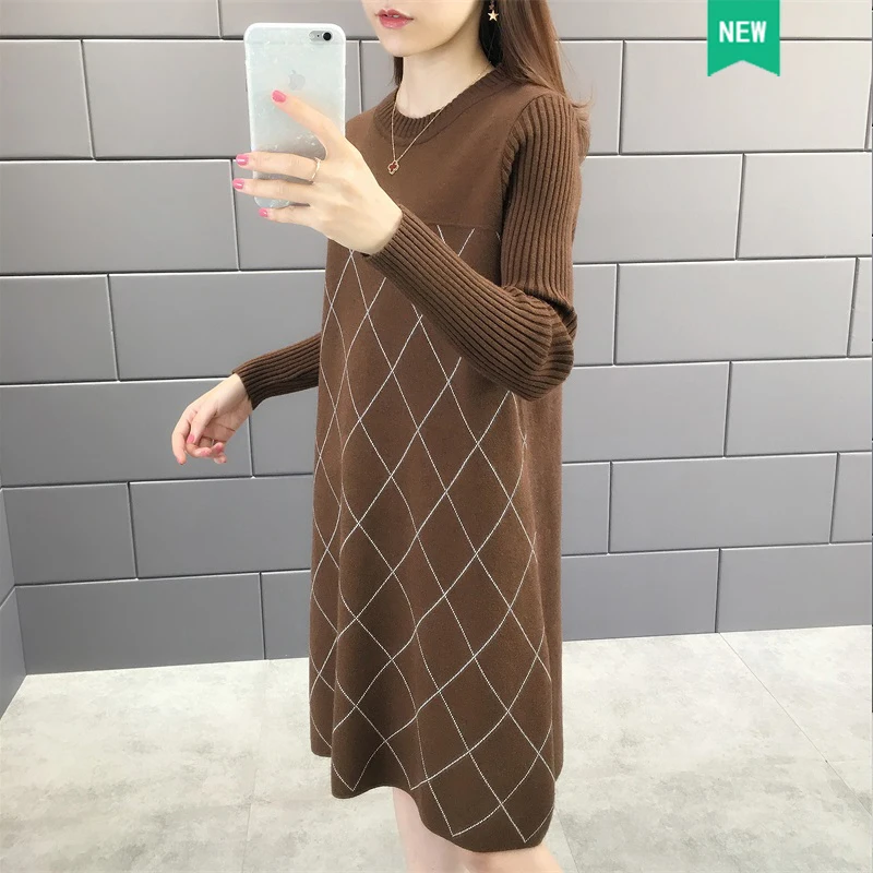 

5617 Mid-long slim round-necked knitted sweater with pin-and-color pullover in autumn and winter 56ff