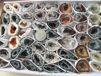 

Housing Jewellery Natural Agate Hole Pendant Cornucopia Pendant Natural Crystal Male Ma'am Necklace Cave Shape