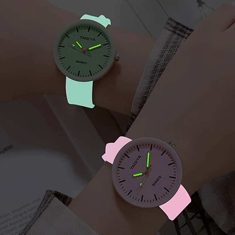 

Simple Quartz Watch Ladies Watch Creative Luminous Silicone Strap Women Watch relogio feminino Clock Women Watches Luxury