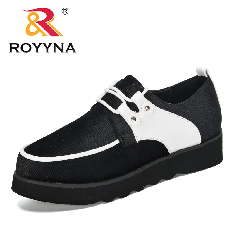 ROYYNA/ г. Новые дизайнерские Популярные Модные осенние женские туфли на плоской подошве с круглым носком, шитье из кружева, женские модельные туфли на плоской подошве обувь на платформе - Цвет: Black white