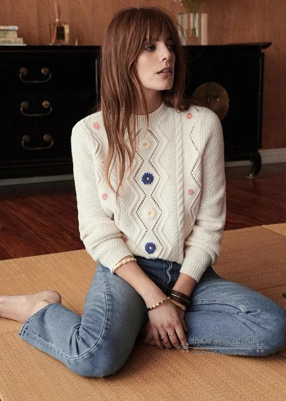 

Autumn Winter Sweet White Round Neck Diamond Lattice Hollowing Out Color Matching Stereoscopic Crochet Sweater Women Pullover