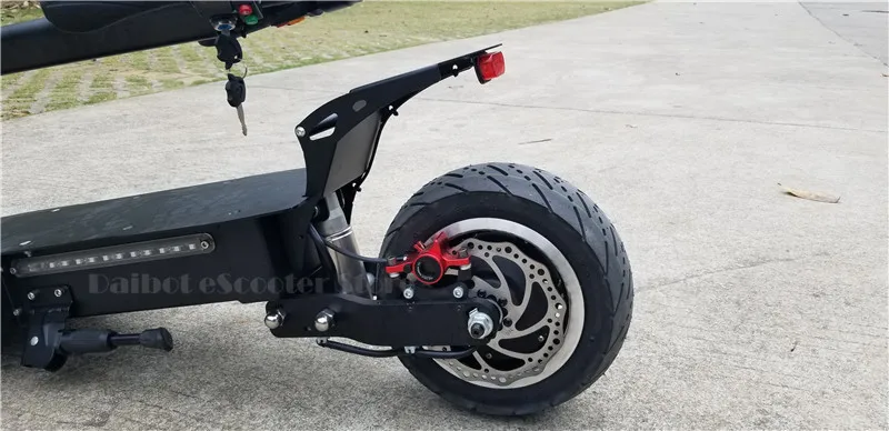 Daibot Powerful Electric Bike 11inch 2 Wheel Electric Scooters Dual Motor 1600W 60V Adult Off Road Electric Skateboard With Seat (6)