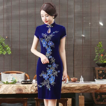 

Vintage Button Vestidos Young Lady Traditional Chinese Dresses Short Sleeve Velour Qipao Mandarin Collar Sexy Cheongsam Dress