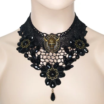 

European and American Multilayer Retro Necklace Clavicle Skull Female Neckband Lace Necklace Style Halloween Jewelry