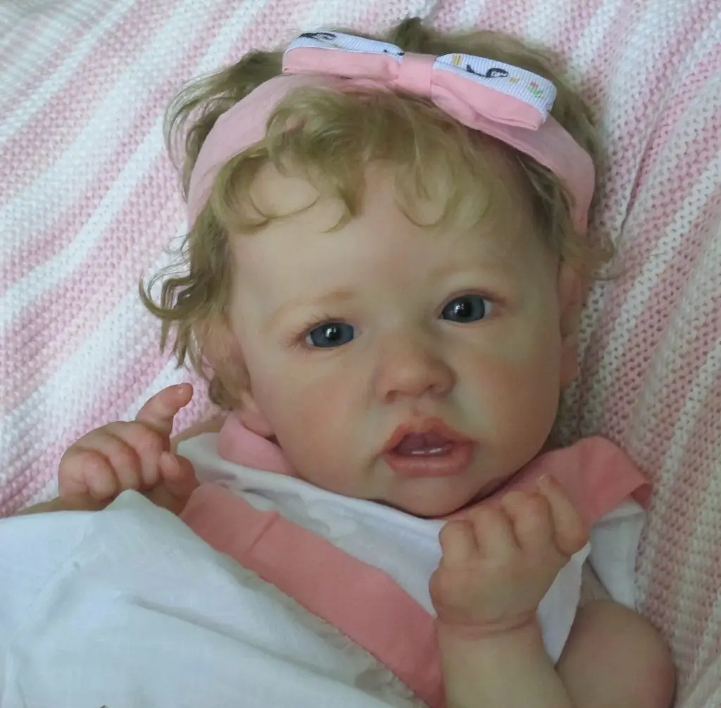 リボーンキット22インチリボーン現実的なベビービニールキットsaskia未