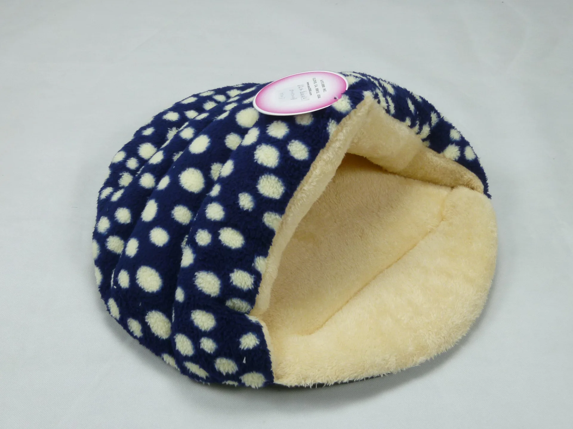 Спать в питомнике сумка собака плюшевый щенок гнездо коврик кошка гнездо кошка маленький треугольник питомник Универсальный осень и зима