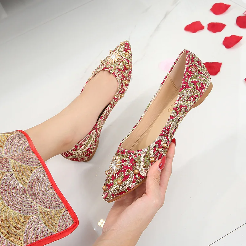 

Chinese Style Marriage Shoes Man-made Diamond Thin Heeled Semi-high Heeled Xiu Shoes Pointed-Toe Bride Shoe Wedding Shoes Red Sh