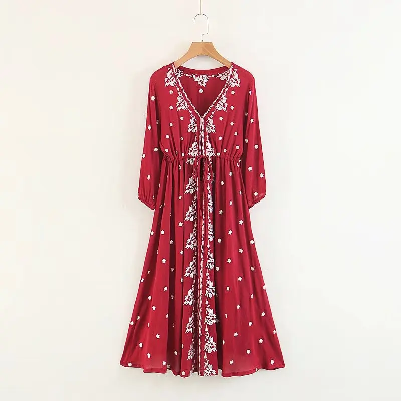 

2018 Europe And America Women's Dress Vacation Style Cotton Linen Embroidery Flounced Dress 8518