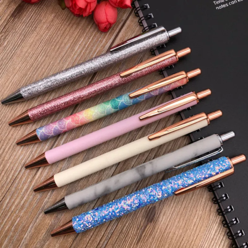 

1 pcs New Flash Sequin Pen Crystal Pen Metal Pendant Ballpoint Pen Bullet 1.0mm Nib Blue Refill Superior Office Writing Pen