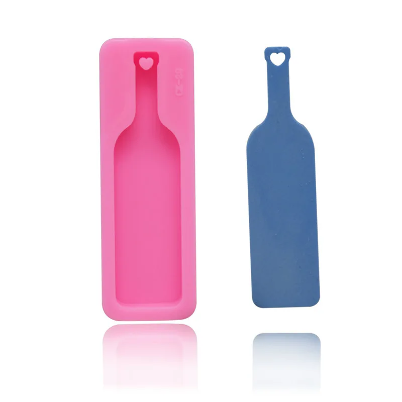 

DIY Wine Bottle Keychain Pendant Mold, Chocolate Fudge Silicone Mold, Mirror Epoxy Jewelry Pendant Making Tool Resin Mold8*2.7cm