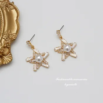 

Fashion Debutante Super Shiny Zircon Earrings French High Grade Sense Banquet Earrings Five-pointed Star Silver Needle