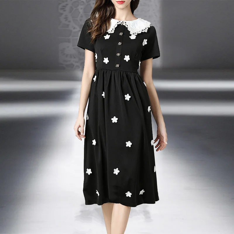 

Autumn Women Party Dress 2019 Runway Designer Short Sleeve Patchwork Lace Long Dress Fashion Floral 3D Peter Pan Collar Dresses