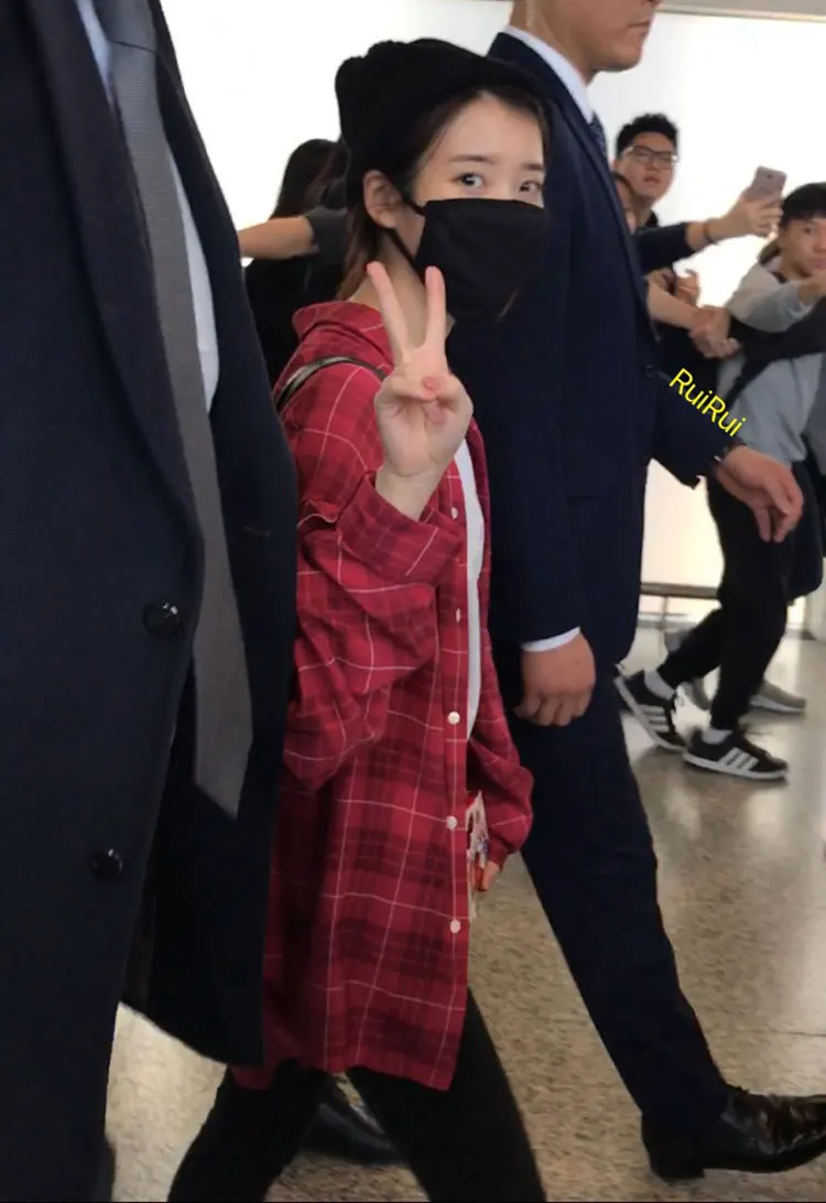 Kpop IU Lee Ji Eun осенние красные клетчатые свободные рубашки с длинными рукавами женская уличная Повседневная рубашка с отворотом и пуговицами топы и блузки