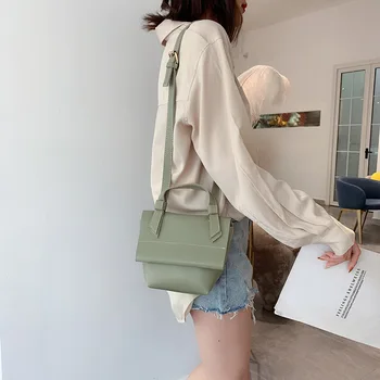 

New 2019 oblique satchel summer leisure simple handbag