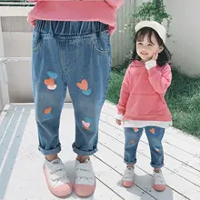Детская одежда для маленьких девочек; детские брюки; осенняя одежда; стиль; Гонконгский стиль; женские джинсы свободного кроя для маленьких детей