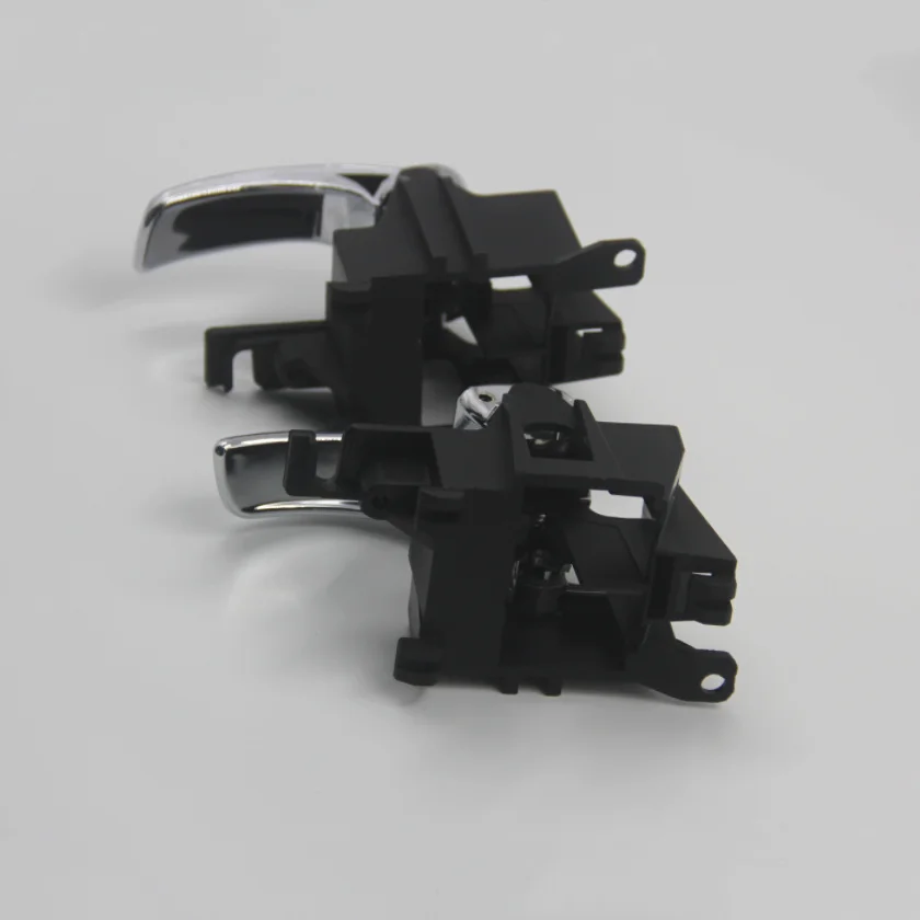 Interior Door Handle Front Rear for Pathfinder Terrano 20052012 Left