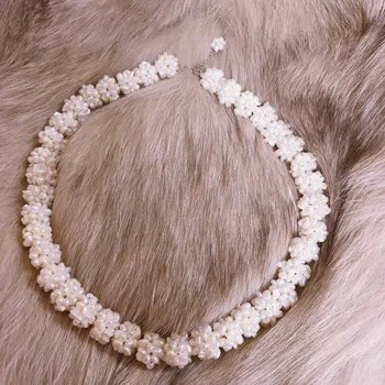 

Stylish Freshwater Pearl Flower Necklace Female Exaggerated Holiday Neck Chain Choker