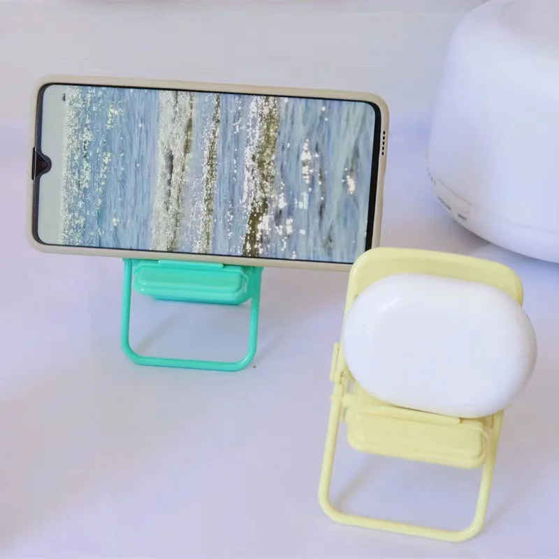 iphone charging dock Portable Mini Mobile Phone Stand Desktop Chair Stand 4 Color Adjustable Macaron Color Stand Foldable Shrink Decoration Decoratio mobile phone stand for desk