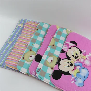 

33*25cm Baby Portable Foldable Washable Compact Travel Nappy Diaper Changing Mat Waterproof Baby Floor Mat Change Play Mat