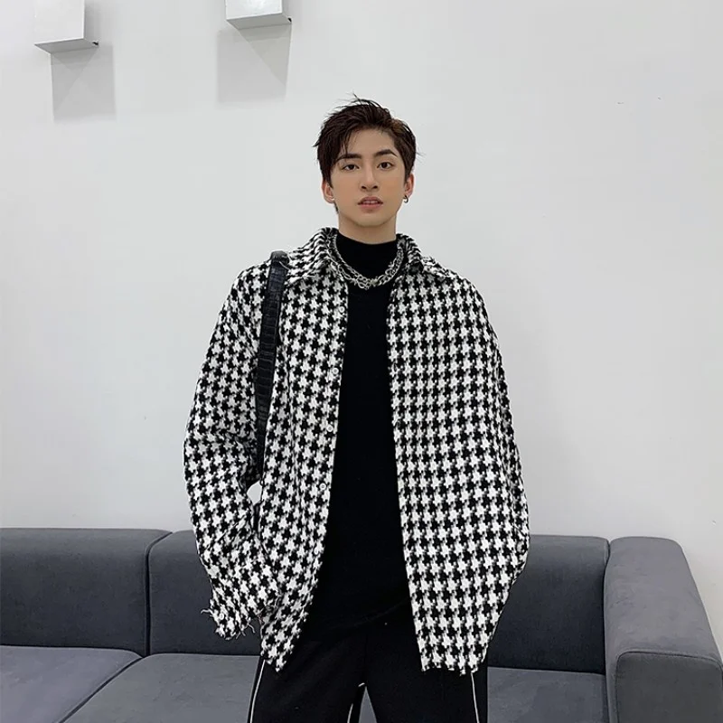 

Vintage Autumn Mens Plaid Shirt Fashion Casual Loose Fit Single Breasted Tweed Cardigan Tops Male High Street Hip Hop Men Shirts
