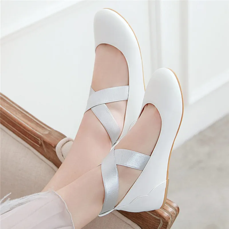 Балетки женские на плоской подошве повседневные брендовые дизайнерские туфли с