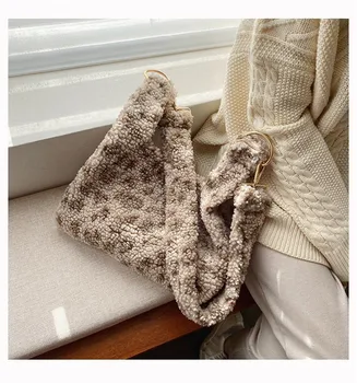

2020 women wool shoulder bags printed leopard cross body bags winter plush women tote drop shipping M719