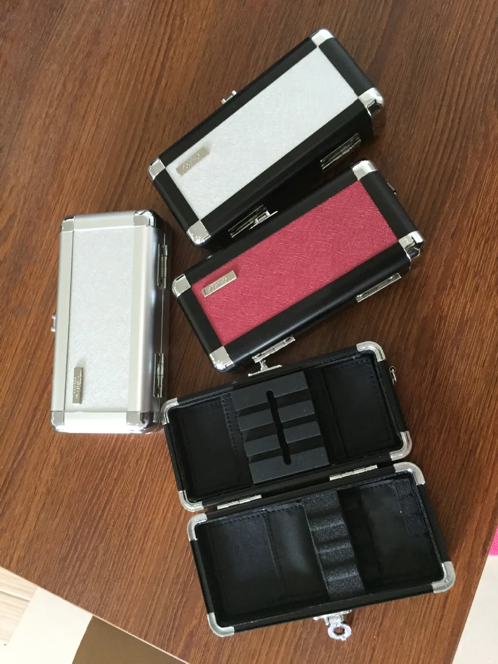 3529336682_1632825797