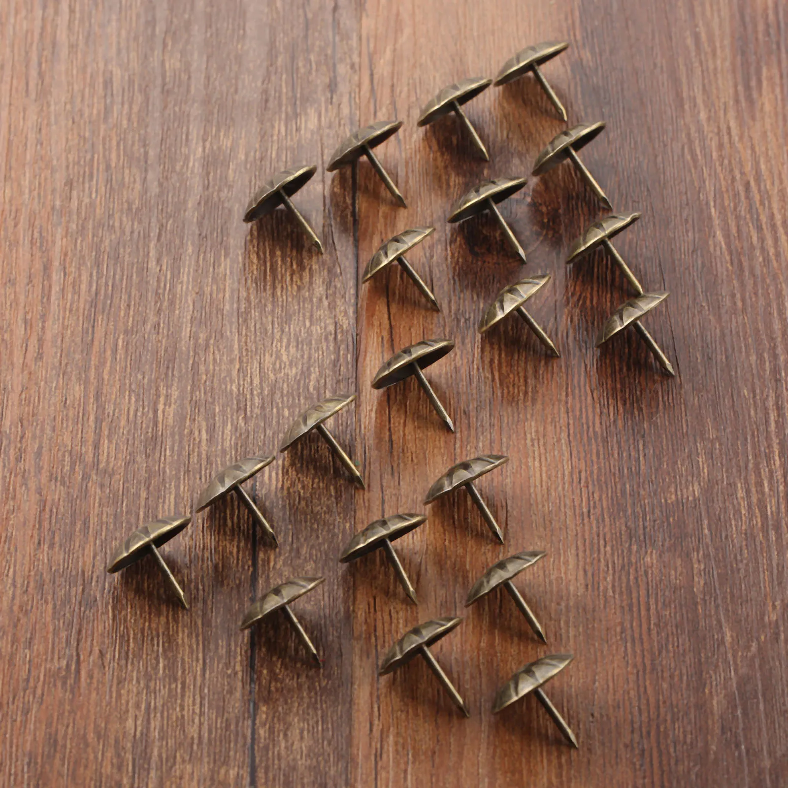 20Pc/lot Antique Bronze Upholstery Nails Iron Flower Tack Jewelry Gift Case Sofa Furniture Stud Decor Pushpin Doornail 17x15mm