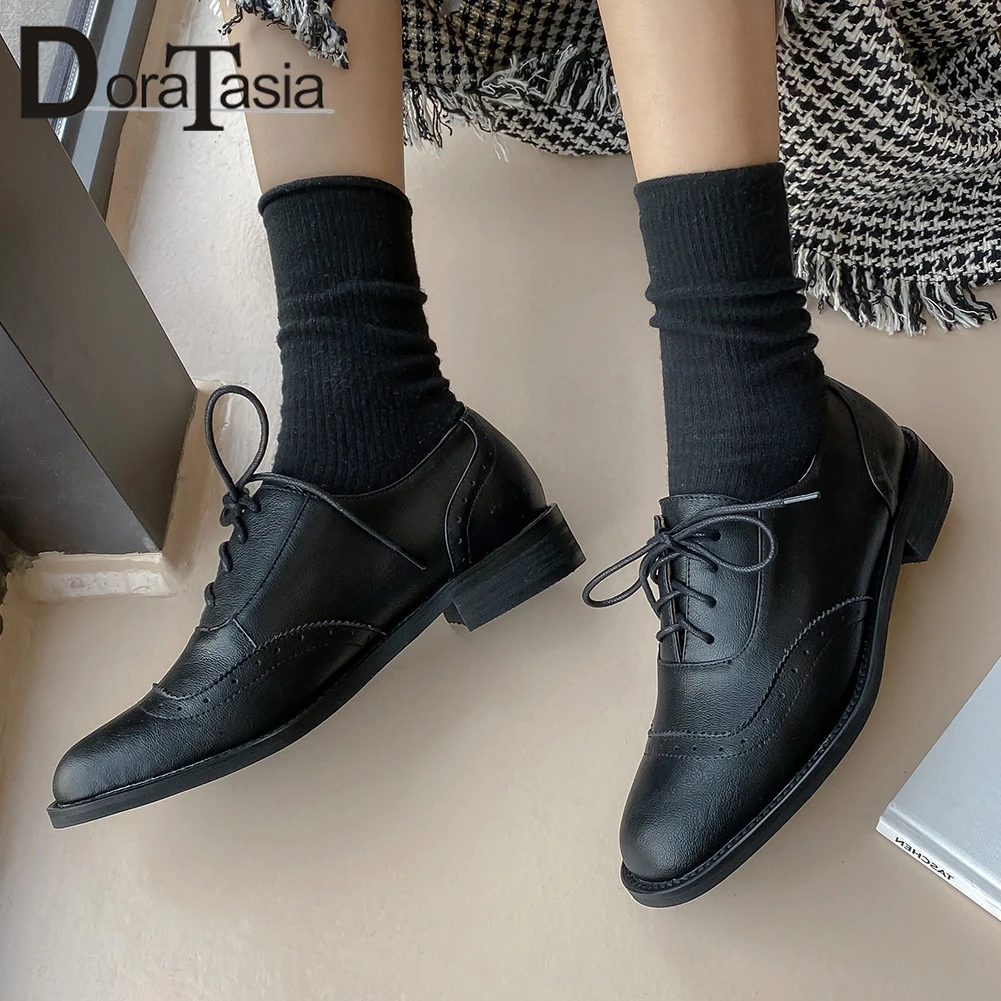 

DORATASIA New Lady Comfort Whole Genuine Leather Dress Pumps Low Heel Ol Pumps Women Office Elegant Solid lace-up Shoes Woman