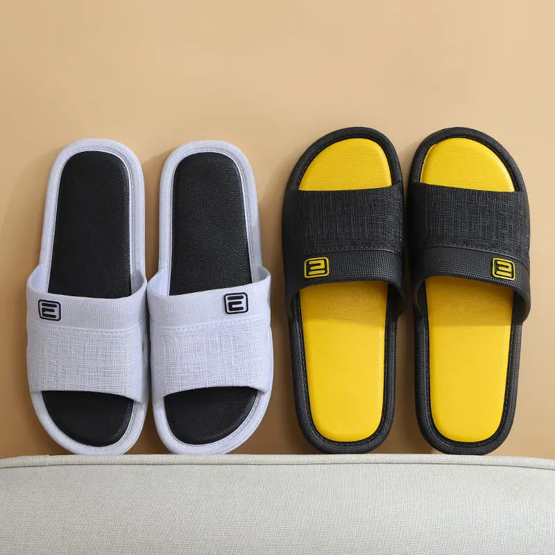 

Comfortable bath slippers men's summer fashion wear Korean style outdoor trend cool slippers men's Beach Flip Flop Lightweight