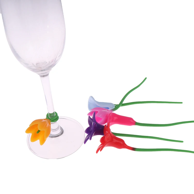 

6pcs (Random) Flowers Wine Cup Marker Silicone Label Party Dedicated Glass Cup Recognizer Tools for Wine Glass
