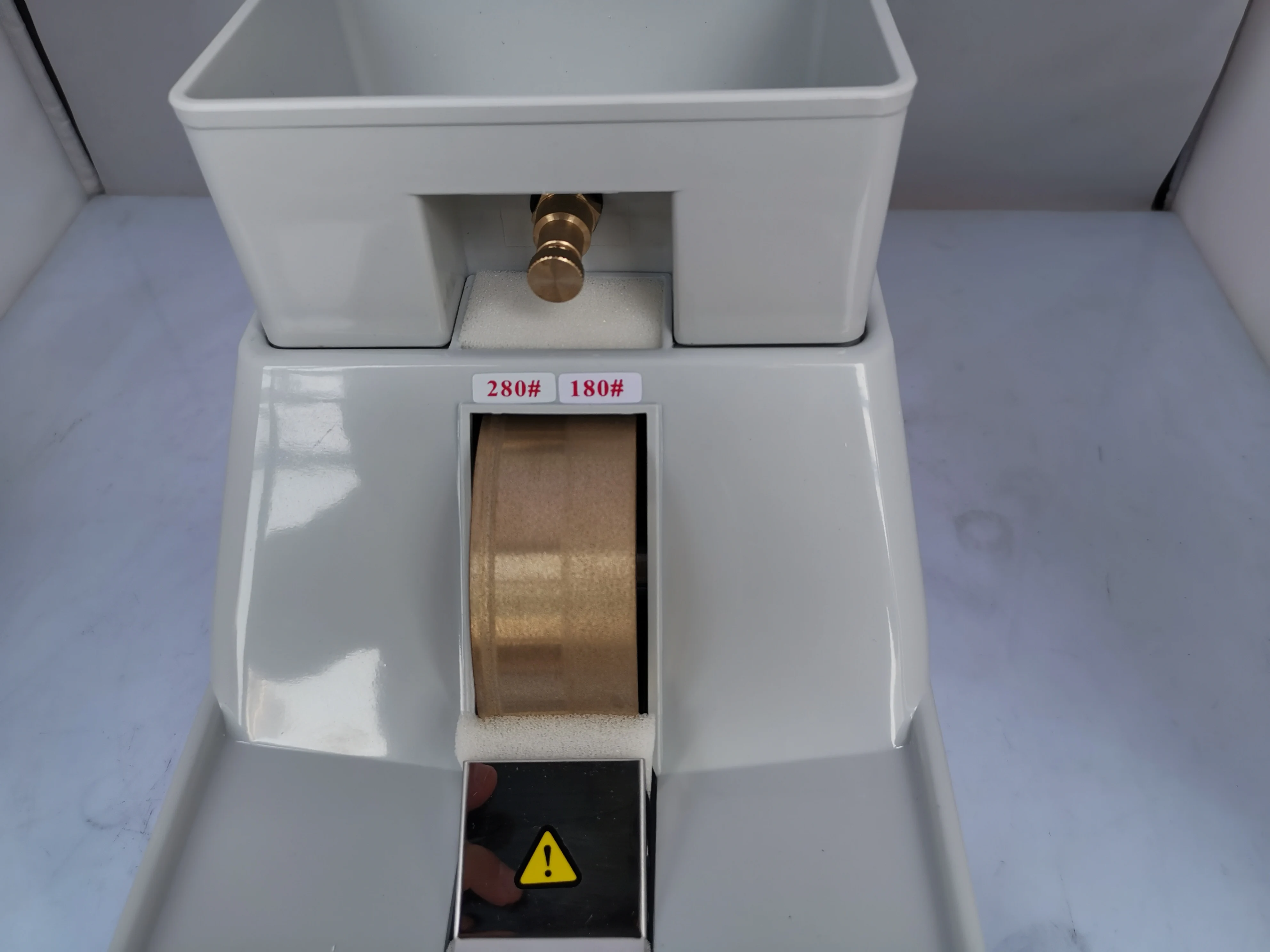 Tools Focimeters Loudly brand 1Pcs Eyeglasses Glasses Polisher Lens