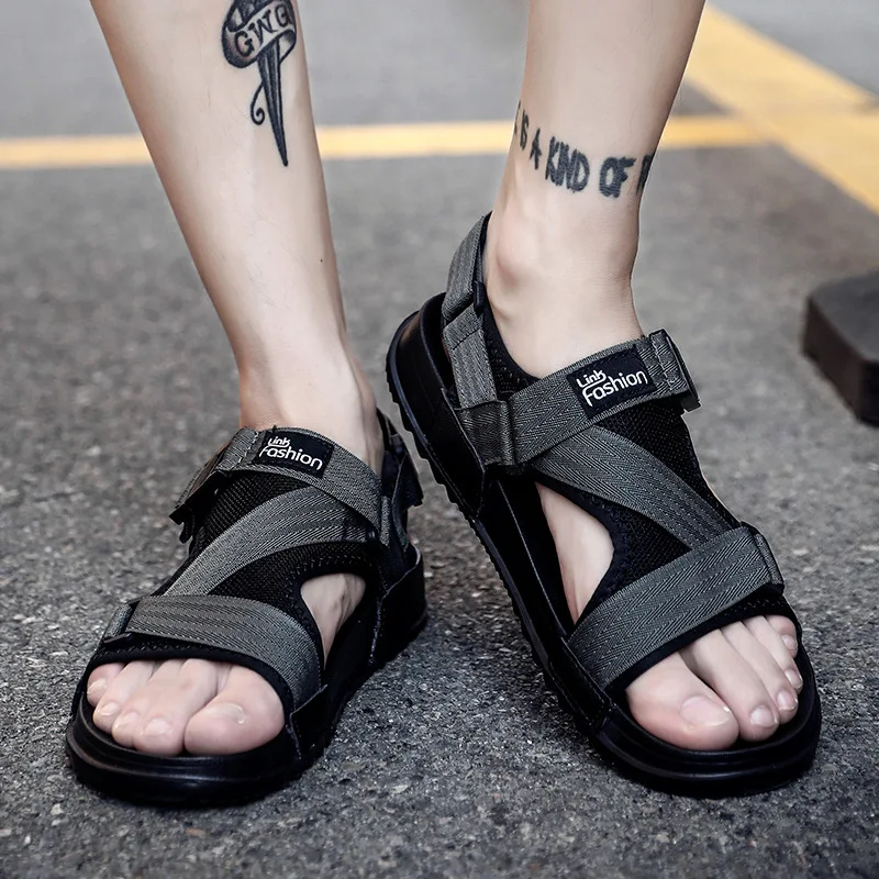 

Comfortable Men Sandals Casual outdoor Roman men Shoes Breathable non-slip Mens Sandals Summer Comfortable Light Sandalias