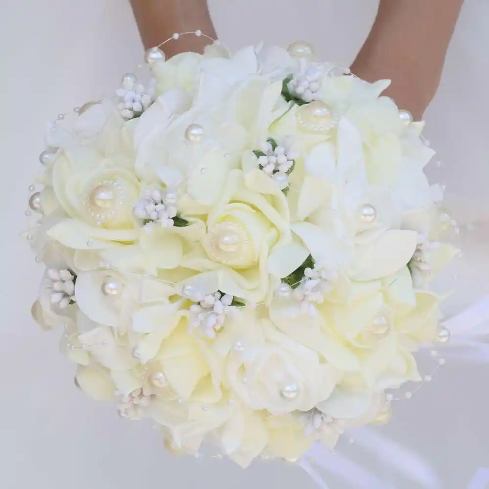 bridesmaid simple bouquets