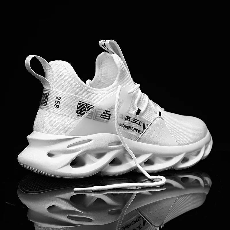 Zapatillas deportivas transpirables de malla para hombre, calzado deportivo ligero de talla grande