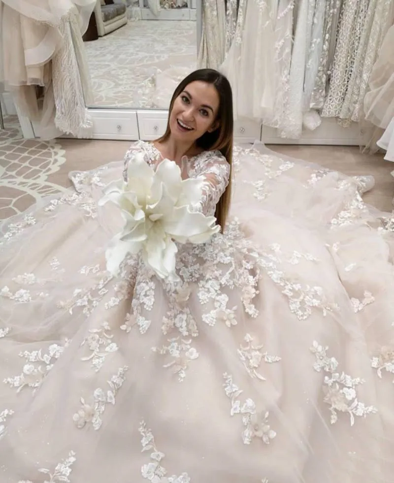 

2020 A-Line Wedding Dress Long Sleeve 3D Flowers simple Bride Dress Princess Long Boho Wedding Gown Vestidos de novia
