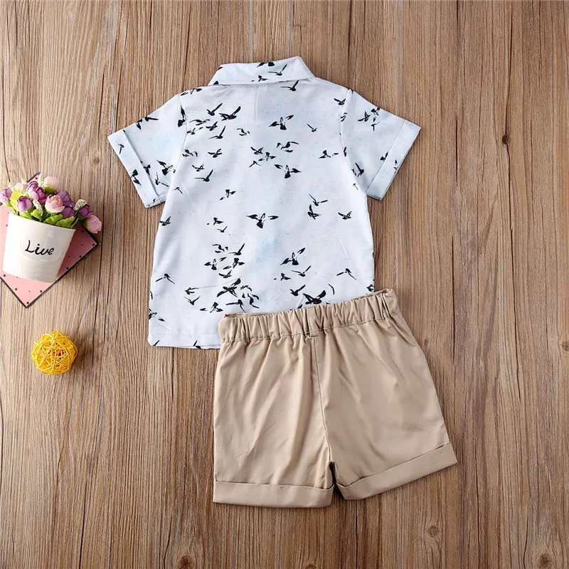 Set Estivo Bambino 2 Pezzi: Camicia A Righe Con Colletto E Pantaloncini Abbinati - Cotone Morbido - 2