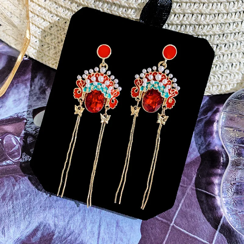 

New Traditional Chinese Style Red Enamel Crystal Peking Opera Tassel Dangle Drop Earrings Gold Color Fashion Wedding Jewelry